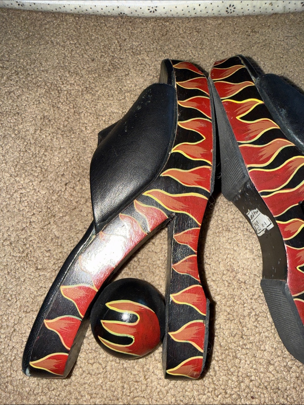 Vintage unique wooden hand painted mules - Picture 3 of 15